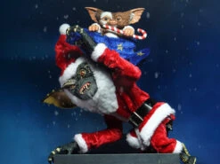 NECA Gremlins Santa Stripe & Gizmo Action Figure Two-Pack -Model Figures 1010 28ad2f0f c042 439c ad65 3cf2e76187f3