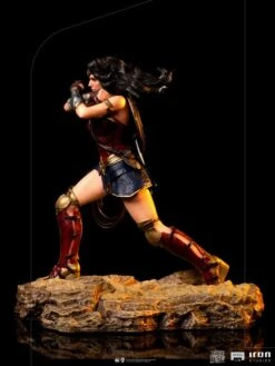 Zack Snyder's Justice League Wonder Woman 1/10 Art Scale Limited Edition Statue -Model Figures 6152b387 b549 47e7 8219 5eb424162dbe