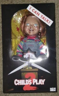 Mezco: Child's Play 2 Talking Doll -Model Figures OIP 14 9befb4f6 9c1b 4a42 8aa2 0b0f9e9bb2ed