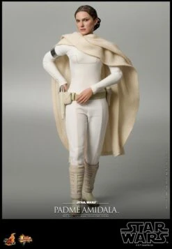 Star Wars: Attack Of The Clones MMS678 Padme Amidala 1/6th Scale Collectible Figure -Model Figures dd546391 9189 44fd aca2 d220c11d146e