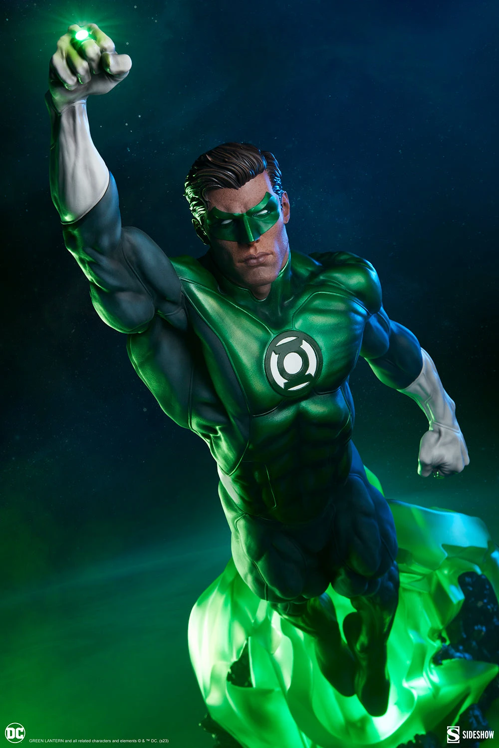 PRE-ORDER Green Lantern Premium Format™ Figure 5 PRE-ORDER Green Lantern Premium Format™ Figure - Image 3