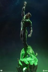 PRE-ORDER Green Lantern Premium Format™ Figure 8 PRE-ORDER Green Lantern Premium Format™ Figure - Image 6