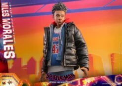 PRE-ORDER Miles Morales Sixth Scale Figure -Model Figures miles morales marvel gallery 646e46ca51272